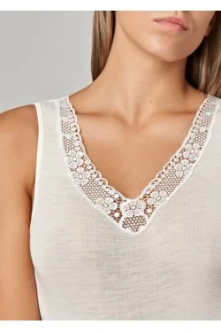 GICIPI wool blend tank top with wide shoulder embroidery