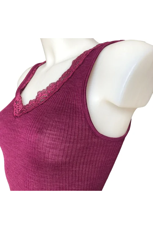 EGI-Spitzenausschnitt, plissiertes Woll-Seiden-Tanktop mit breiter Schulter