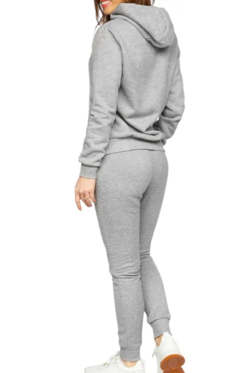 Tuta donna cotone caldo – relax e stile scintillante