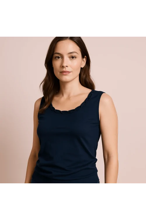 Damen-Tanktop mit weiten Schultern – frisch und sorgfältig verarbeitet