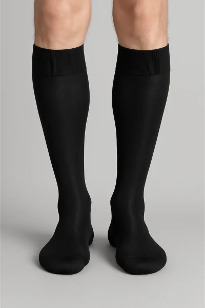 Calza uomo lunga filo di Scozia e nylon