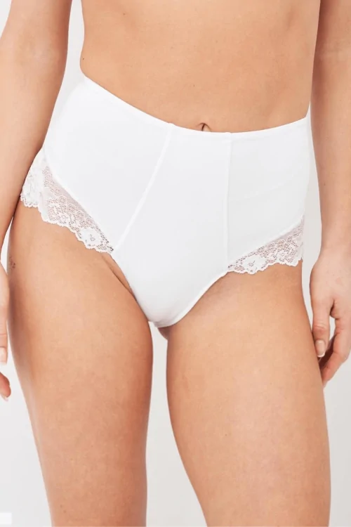 Gaine gainante pour femme avec dentelle élastique et découpes invisibles