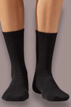 Calcetines cortos de hombre en rizo de algodón con lycra: comodidad y transpirabilidad.