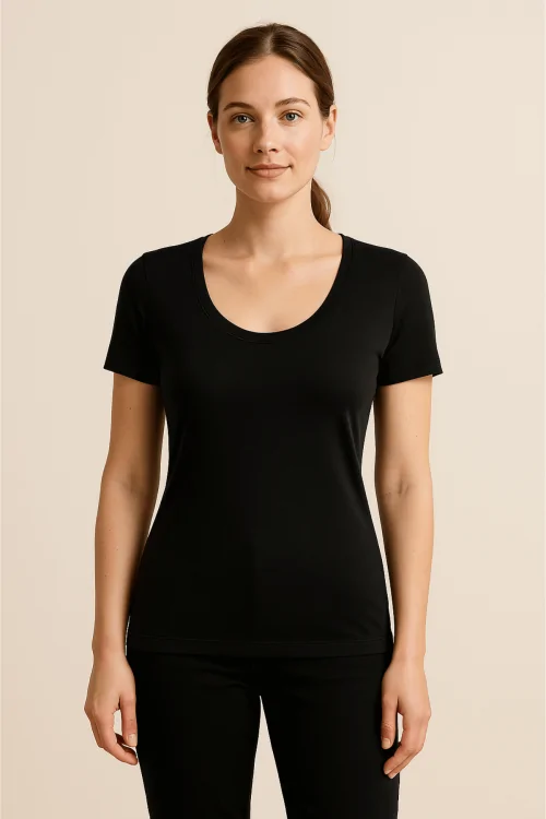 Maglia donna manica corta in lana vergine con bordino in raso – elegante e calda