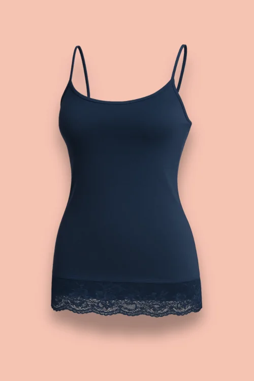 Camiseta larga de tirantes para mujer en algodón modal con tirantes finos y encaje en la parte inferior.