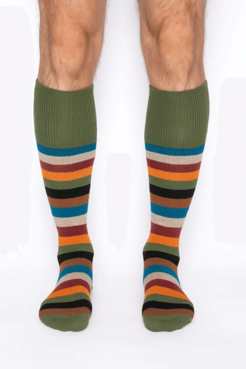 Calcetines de lana de cachemira para hombre: cálidos, suaves y fabricados en Italia.