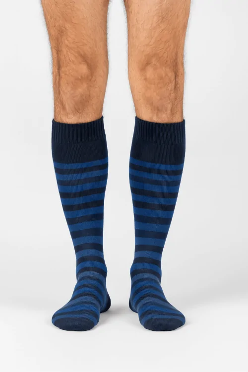 Lange Herrensocken aus Wolle und Kaschmir – Wärme und Komfort