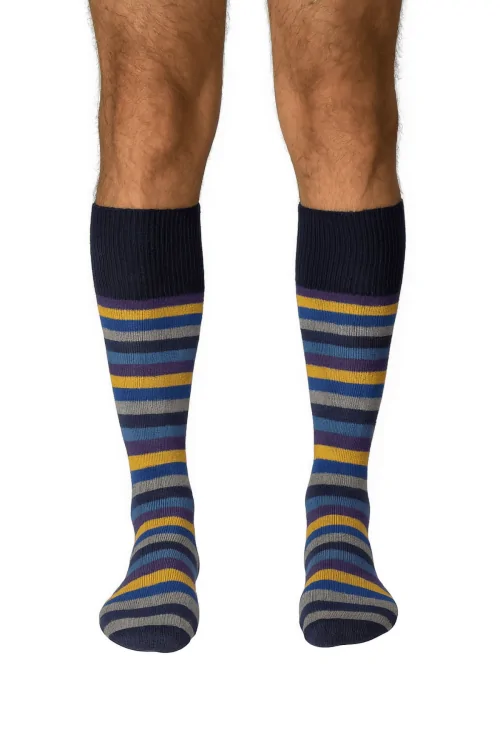 Lange Herrensocken aus Wolle und Kaschmir – Wärme und Komfort