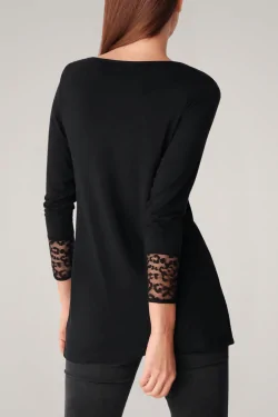 Elegant women's tulle sweater – Fluid and bold style