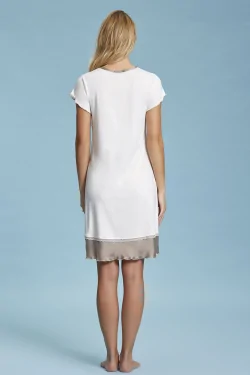 Elegantes Damen-Nachthemd – hautfreundlich und hautschmeichelnd