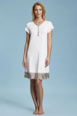 Elegantes Damen-Nachthemd – hautfreundlich und hautschmeichelnd
