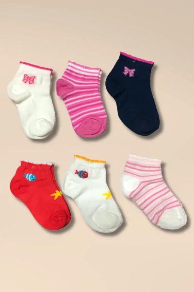 Calcetines de algodón para bebé con tejido escocés: cómodos y transpirables