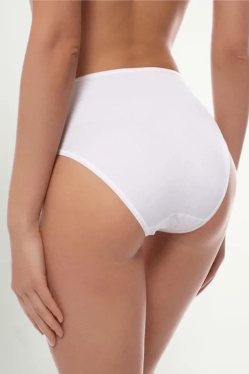 High-waisted lace shapewear briefs – Does not mark under clothing