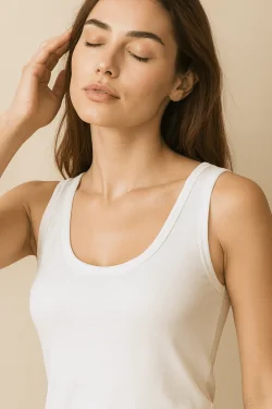Camiseta de tirantes de bambú elástica con hombros anchos - LADYC