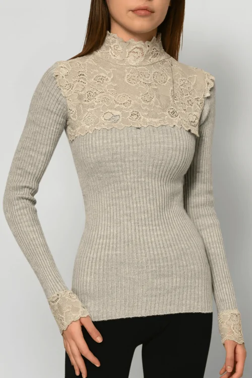 Camiseta interior de encaje cálida: elegante y sin apretar