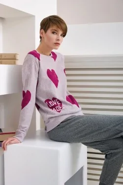 Pigiama donna caldo con stampa cuori e pantaloni morbidi