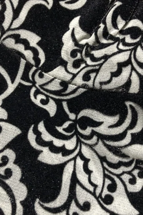 Chaqueta interior cálida con tul aterciopelado. No deja marcas debajo de la ropa.