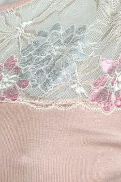 Maglia sottogiacca lana calda e comoda con pizzo floreale