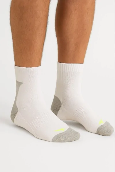 Chaussettes de sport respirantes pour hommes avec renforts