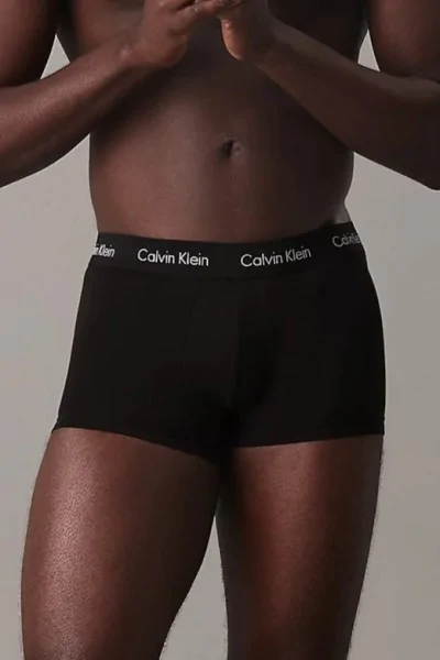 Fascia con logo Calvin Klein per stile moderno