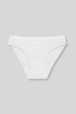 Culottes invisibles en dentelle qui ne marquent pas sous les vêtements