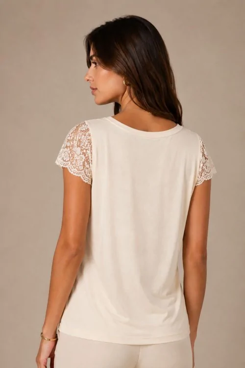 Jersey de mujer de micromodal con encaje suave y ligero.