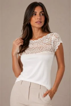 Jersey de mujer de micromodal con encaje suave y ligero.